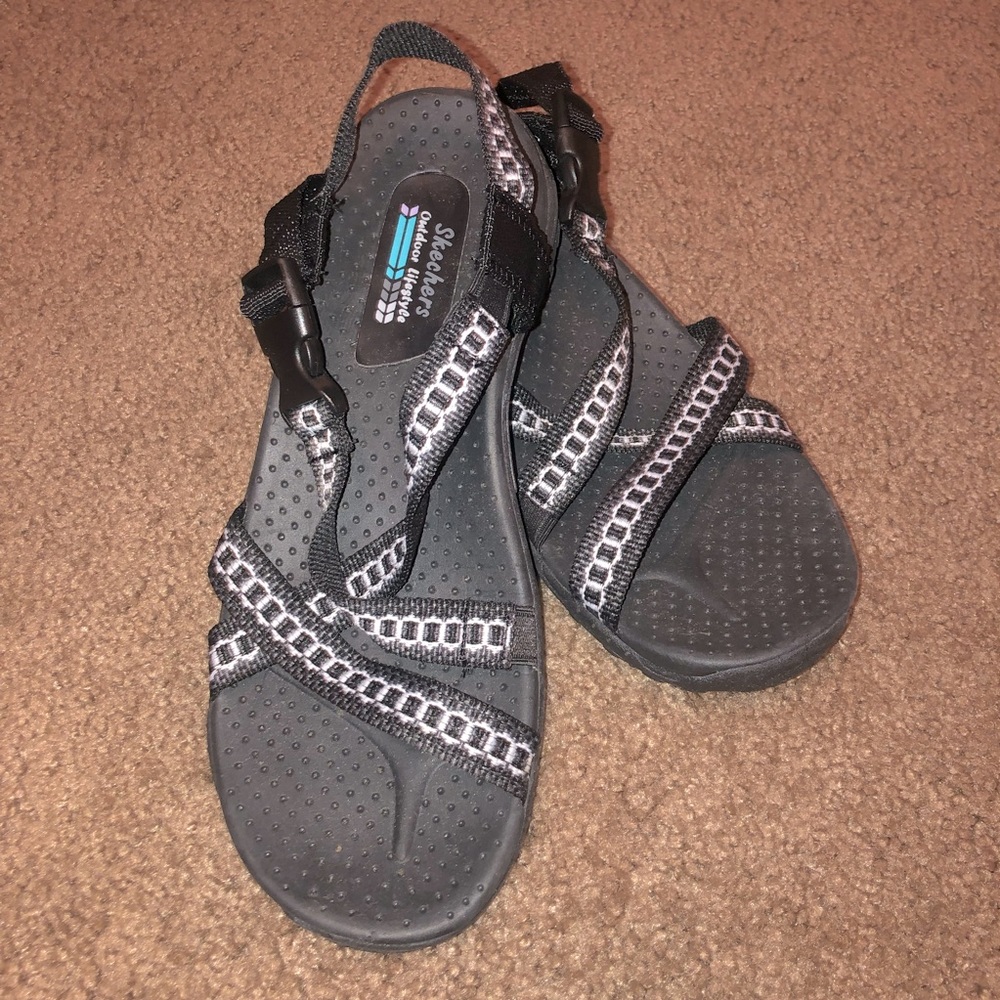 NWOT Sketchers Outdoor Lifestyle Sport Sandal Size 9